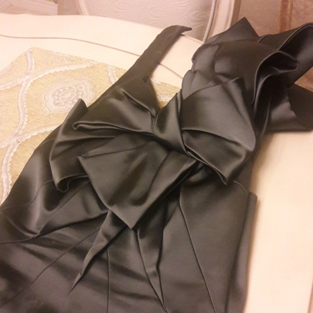 Karen millen dress .like size 0-2